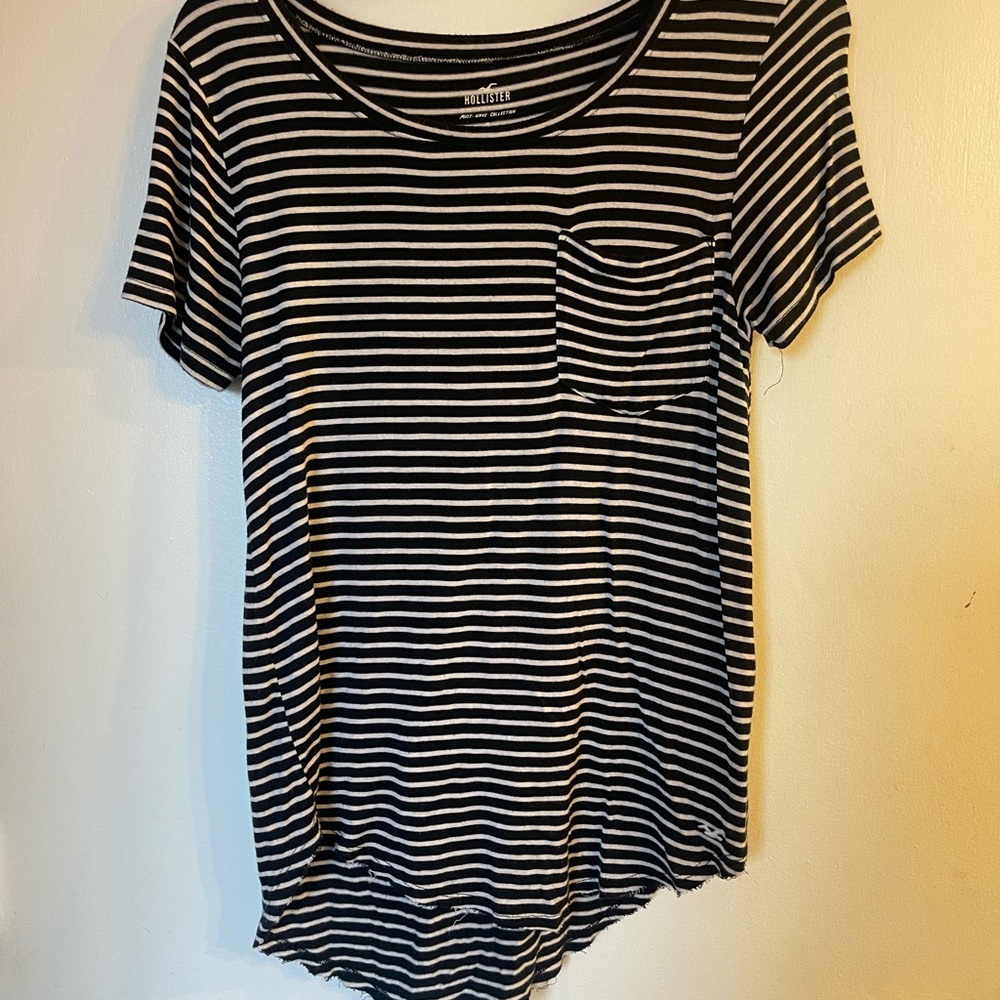 Hollister black and white striped